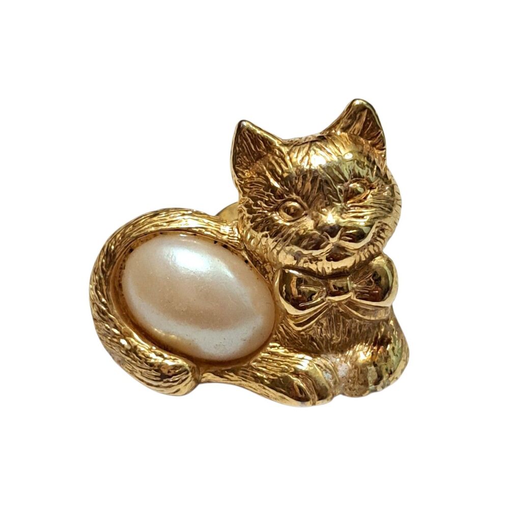 Vintage Avon Pin Gold Tone Cat with Oval Faux Pearl Bead Signed Jelly Belly